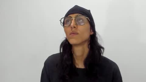 ander_basshall online show from December 2, 3:31 am