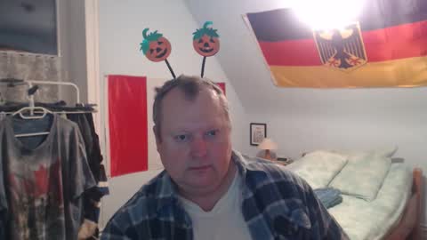 Andre online show from October 29, 9:29 pm