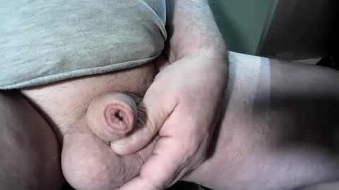 Snapshot of andreas40cc chatting on December 21, 11:11 am Andreas40CC online show from December 21, 11:11 am