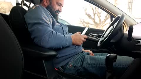 Andre online show from December 2, 2:06 pm