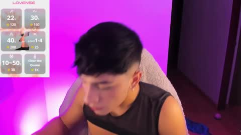 Andrew online show from December 17, 1:24 am