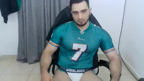 andres180950734 online show from June 2, 10:49 am