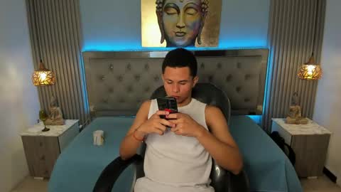 IM ANDRES online show from May 29, 3:38 am