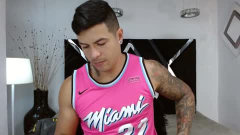 insta andres clark  online show from February 13, 6:05 pm