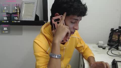 andrescoll25 online show from March 19, 5:21 am