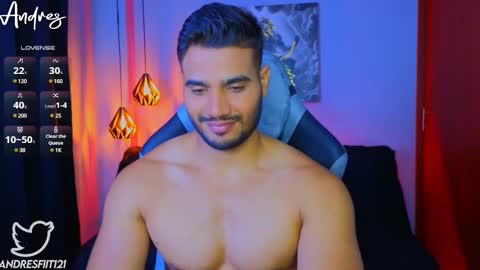 Snapshot of andresfiit chatting on February 11, 2:46 am Andres online show from February 11, 2:46 am
