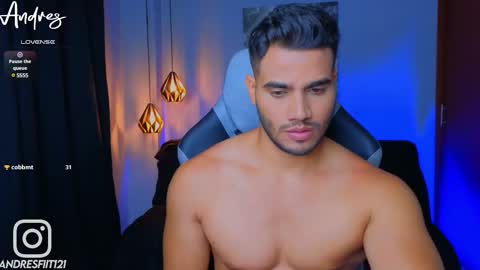 Snapshot of andresfiit chatting on March 7, 4:56 am Andres online show from March 7, 4:56 am