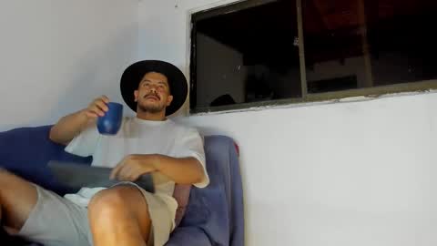 Andres online show from March 26, 8:29 am