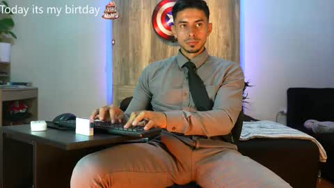 Andrew online show from February 24, 7:31 am