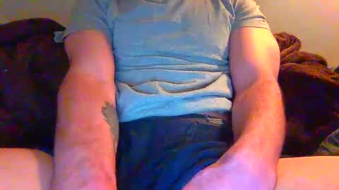 Snapshot of andrewholdsteady chatting on February 22, 4:51 am andrewholdsteady online show from February 22, 4:51 am