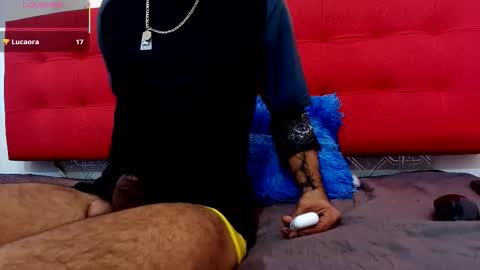   online show from November 6, 10:24 pm