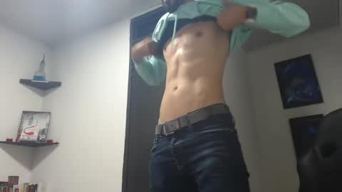Snapshot of andruwang chatting on January 2, 8:06 am Andru online show from January 2, 8:06 am