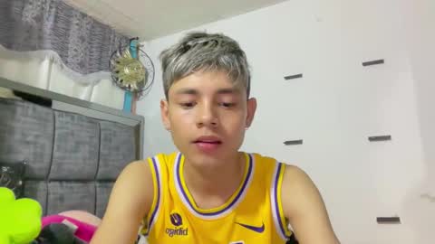 Andy online show from December 2, 12:52 pm