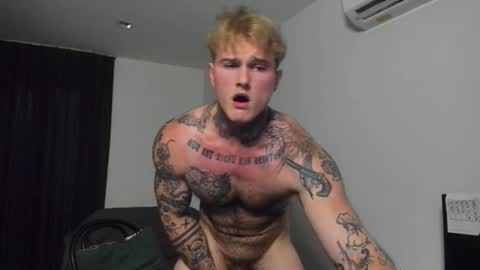 Andrew online show from October 25, 2:46 am