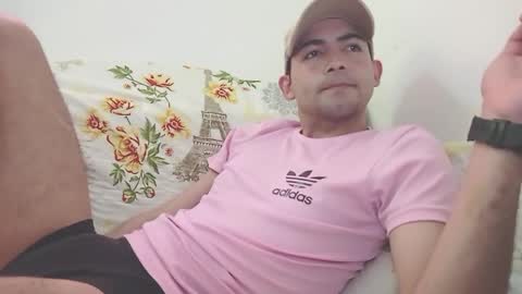 andy_magic_ online show from October 10, 8:02 pm