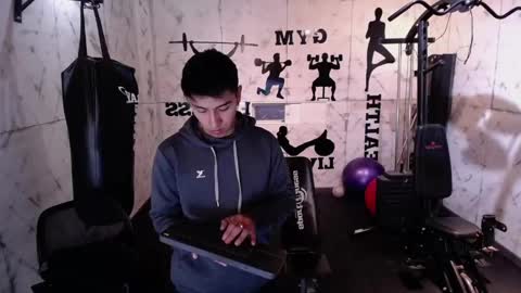 Andy Joy  online show from February 16, 11:05 am