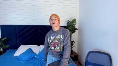 Andy Joy  online show from January 24, 11:26 am