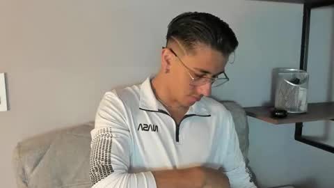 Andy Joy  online show from February 23, 12:07 pm