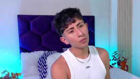 andyjustgame  online show from July 12, 4:36 am