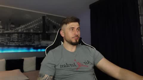 Magic Andy online show from February 19, 12:03 am