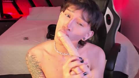 Andy online show from February 16, 10:19 pm