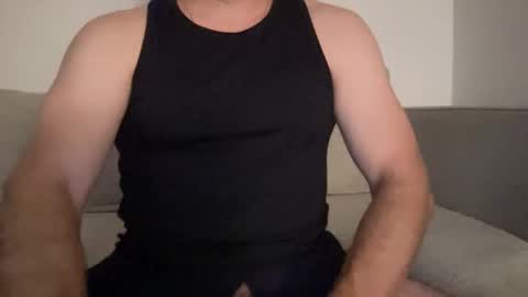 anewsummer online show from November 16, 7:54 am