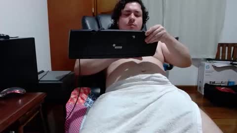 angelbuttslut online show from April 21, 7:58 am