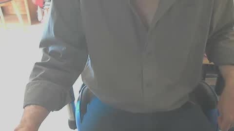 Snapshot of angelgarcia269 chatting on October 20, 11:25 am angelgarcia269 online show from October 20, 11:25 am