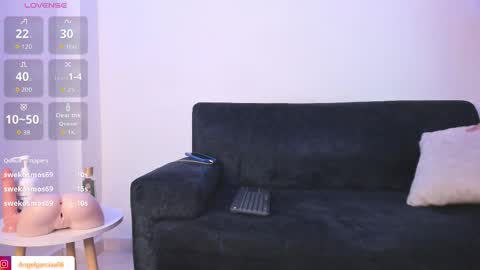 Angel online show from October 6, 8:13 pm