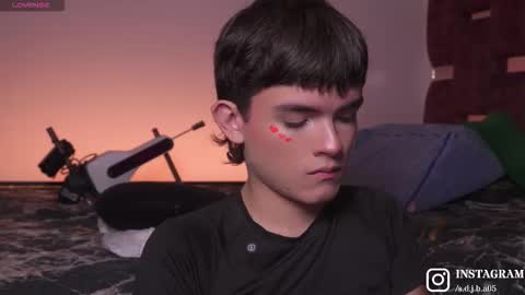 Angelo I work from home this is my room  online show from November 2, 5:55 am