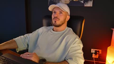 BlackWolf online show from December 19, 1:30 pm