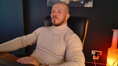 BlackWolf online show from October 21, 10:40 am