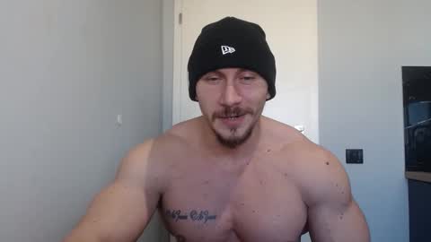  ------- SEX SHOW WITH GUYS AND GIRLS  MUSCLE SHOW online show from January 11, 1:01 pm