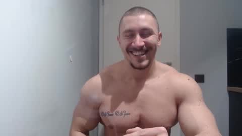  ------- SEX SHOW WITH GUYS AND GIRLS  MUSCLE SHOW online show from February 25, 6:09 pm