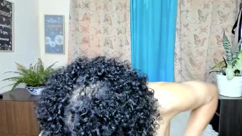 angelwhitte online show from February 8, 9:30 pm