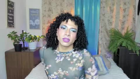 angelwhitte online show from November 27, 10:57 pm