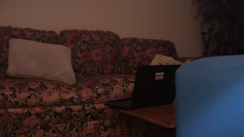 AnishnaabeNympho69 online show from April 17, 4:59 am