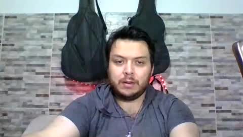 lion kennedy independent model moderator online show from February 15, 7:51 am