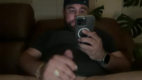 Snapshot of anthoss22 chatting on October 1, 4:05 am anthoss22 online show from October 1, 4:05 am