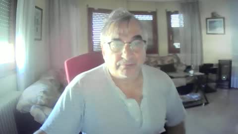 Snapshot of antonio2605 chatting on October 16, 2:36 pm Antonio online show from October 16, 2:36 pm