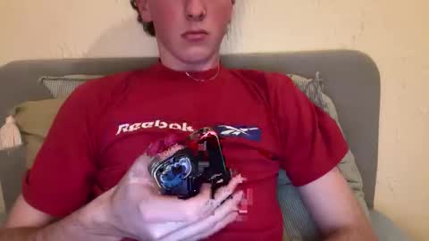 antoniooon online show from November 7, 7:50 pm