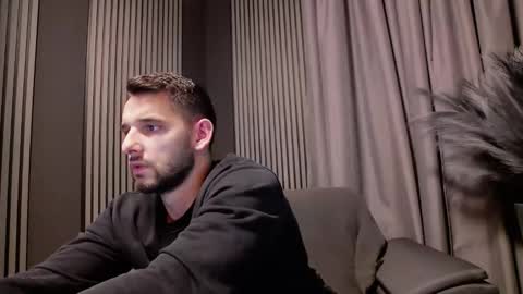 HI My name is Antonio online show from October 1, 7:07 pm