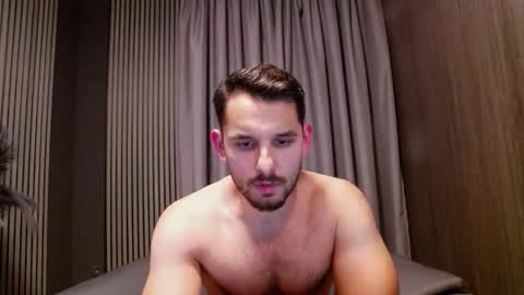 HI My name is Antonio online show from November 10, 8:03 pm