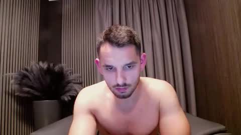 HI My name is Antonio online show from March 6, 8:17 pm