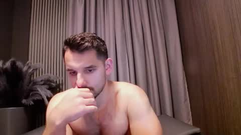 HI My name is Antonio online show from October 31, 8:12 pm