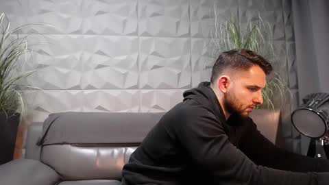 HI My name is Antonio online show from January 23, 8:13 pm