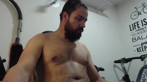 Snapshot of antony_36 chatting on December 4, 3:59 am antony online show from December 4, 3:59 am