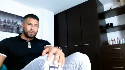 ANTONY D ANGELO online show from January 3, 11:44 pm