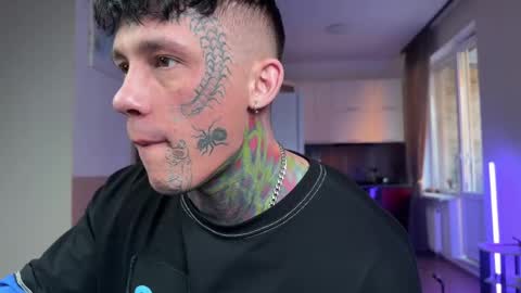 Tom online show from April 2, 3:53 pm