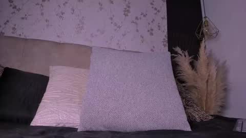 Apholo Strong online show from December 5, 9:17 pm